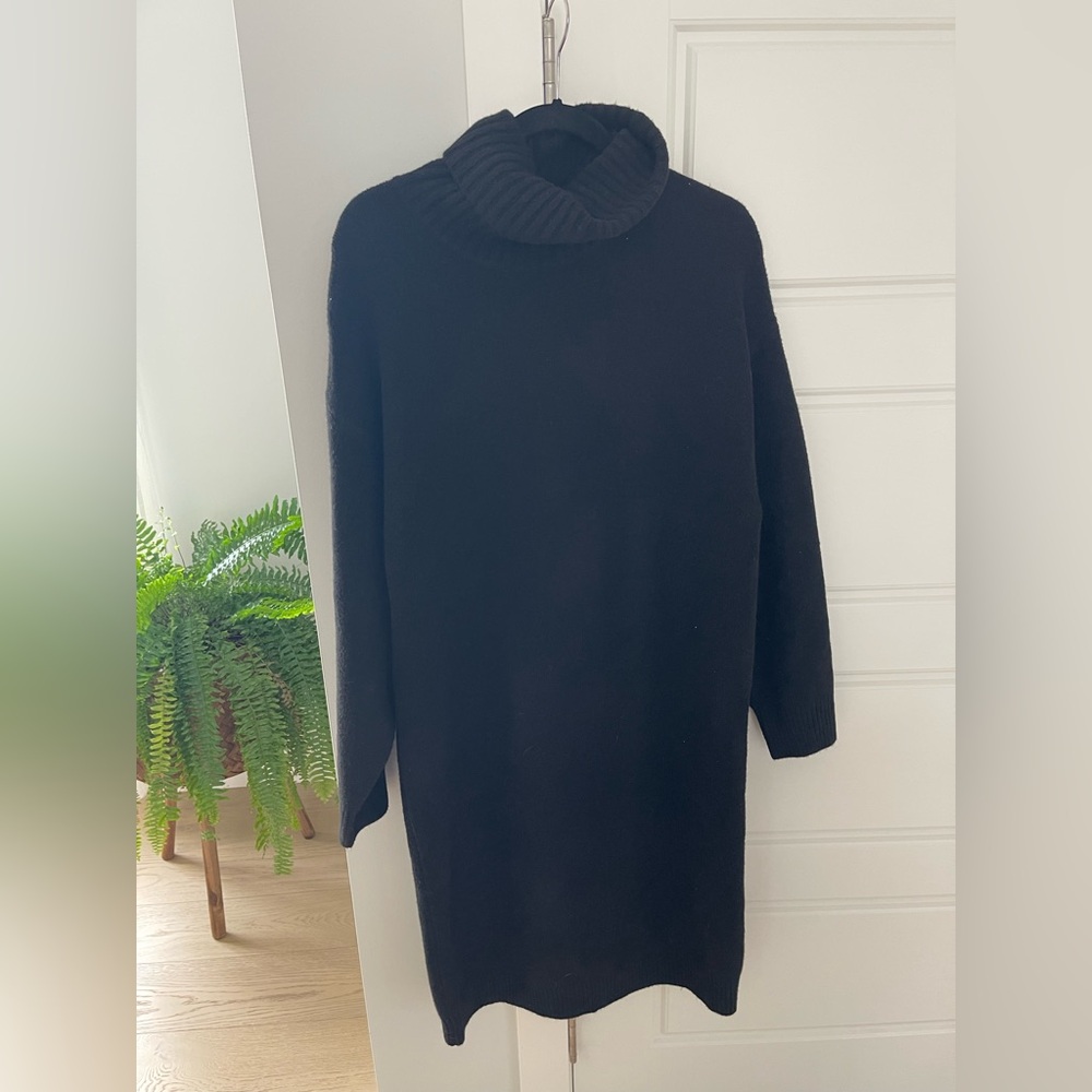 OAK + FORT Black Knit Turtleneck Dress